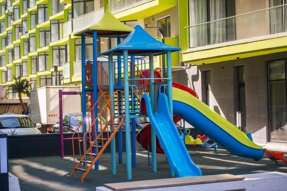 Alesea Ap-Alezzi Beach Resort Неводарі Екстер'єр фото